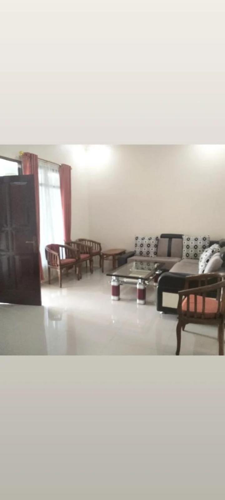 Villa Junior Family Cisarua Bagian luar foto